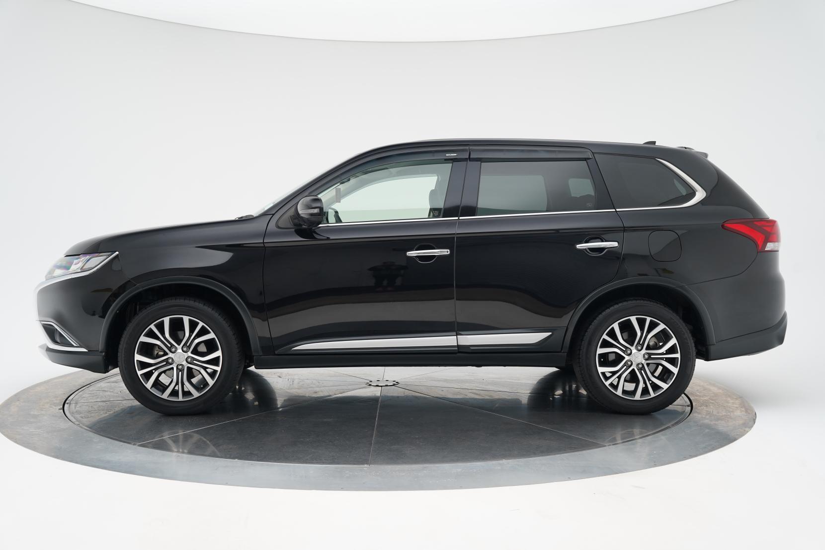 Mitsubishi Outlander 2.4