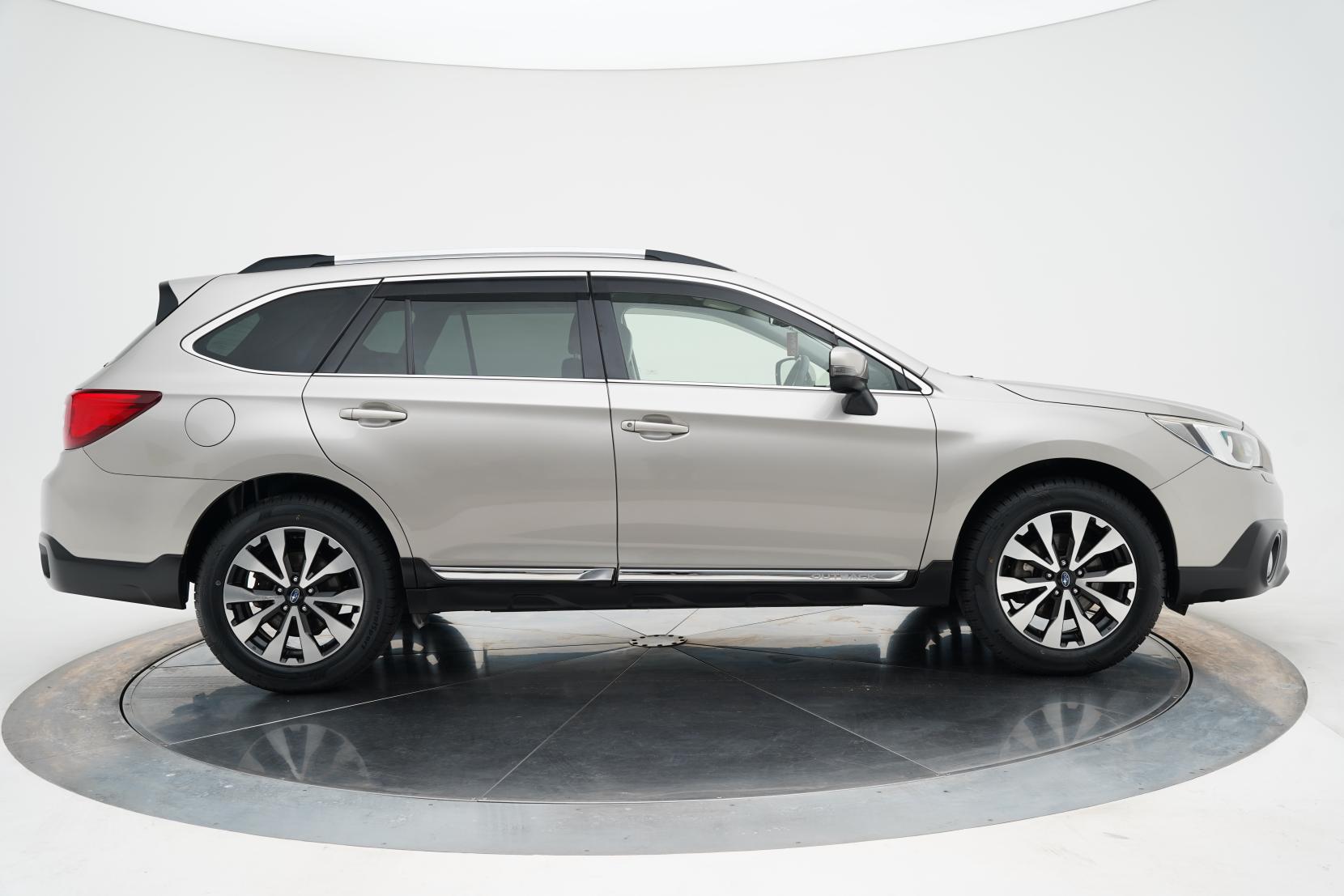 Subaru Outback 2.5 Limited Eyesight AWD