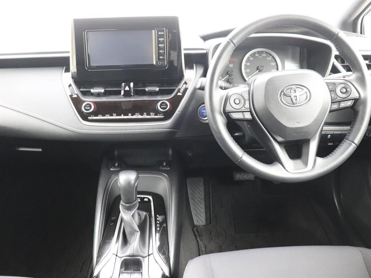 Toyota Corolla 1.8 SPORT HYBRID G