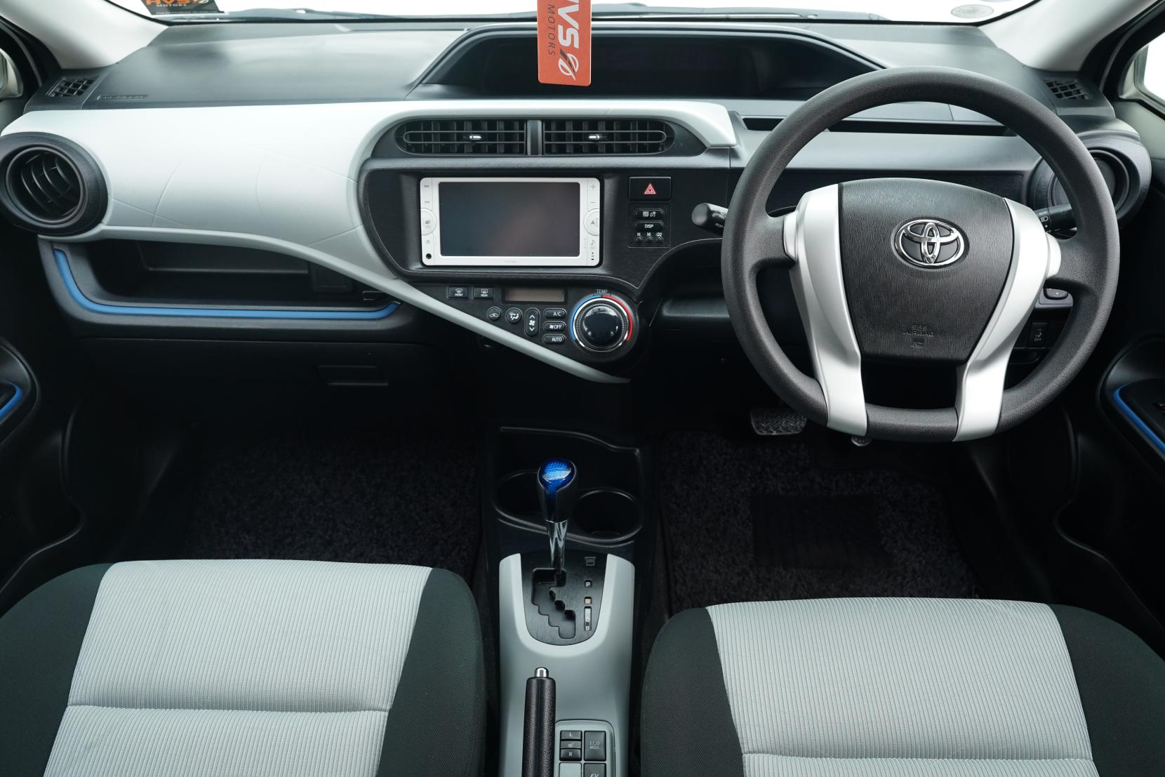 Toyota AQUA 1.5 S Push Start