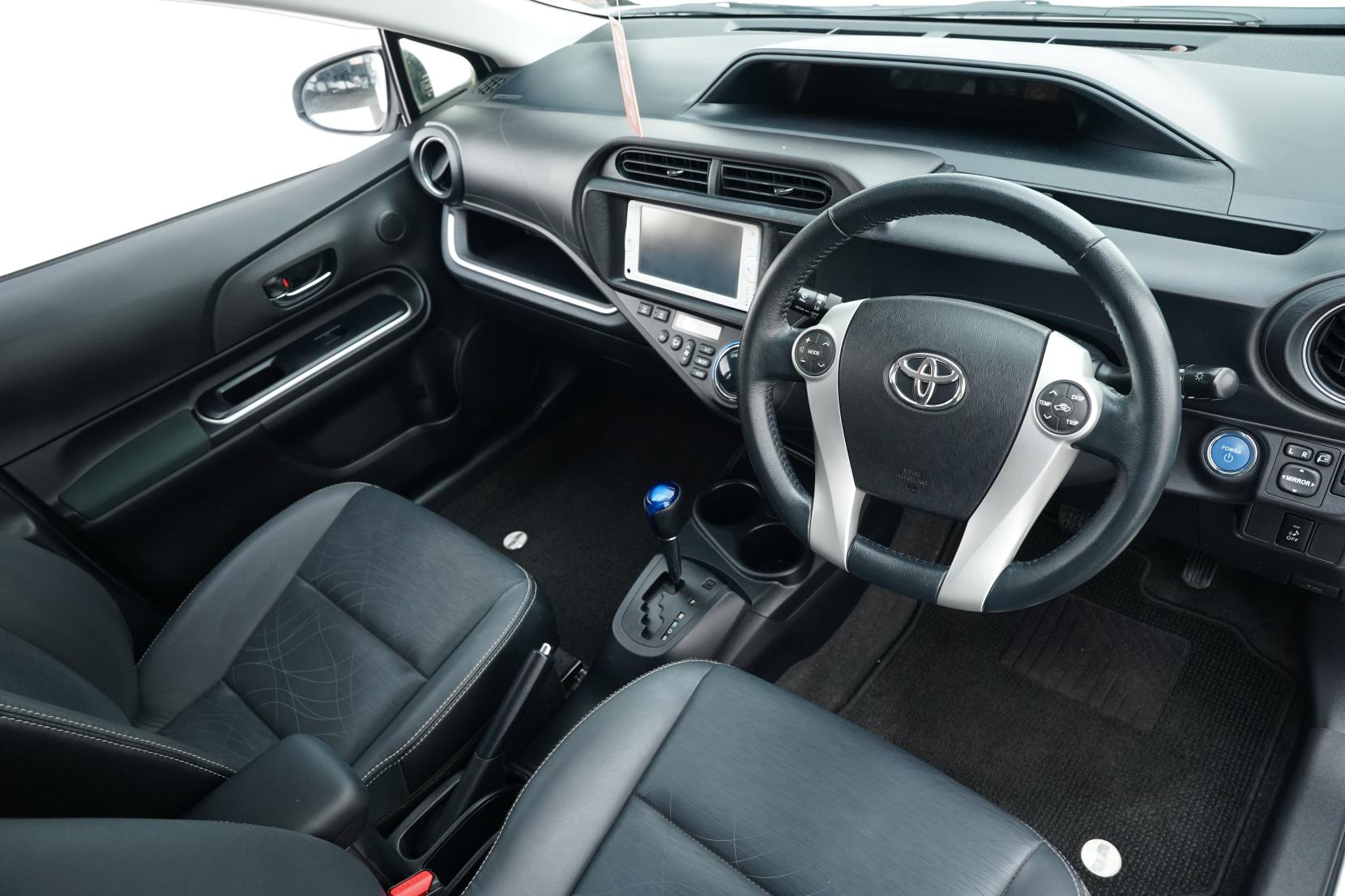 Toyota AQUA 1.5 G Leather Pack