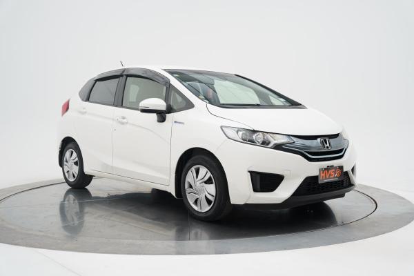 Honda Fit 1.5 HYBRID F PACKAGE