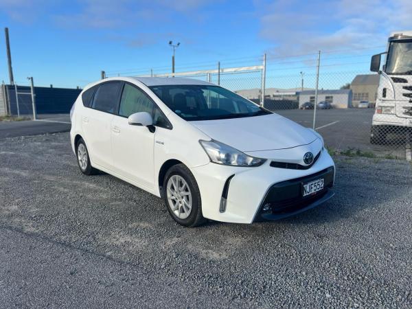 Toyota Prius 1.8 Alpha S 7 Seater