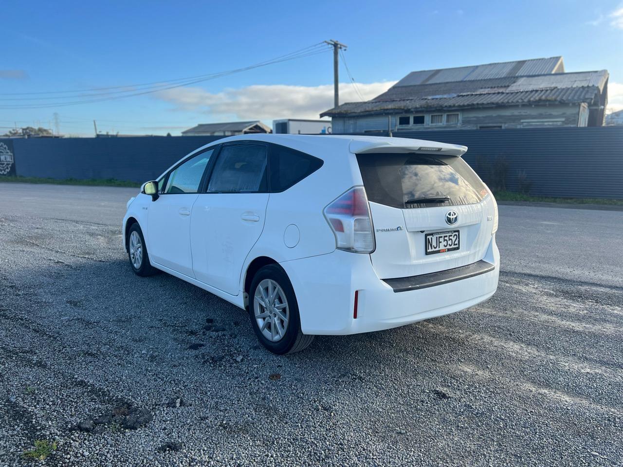Toyota Prius 1.8 Alpha S 7 Seater