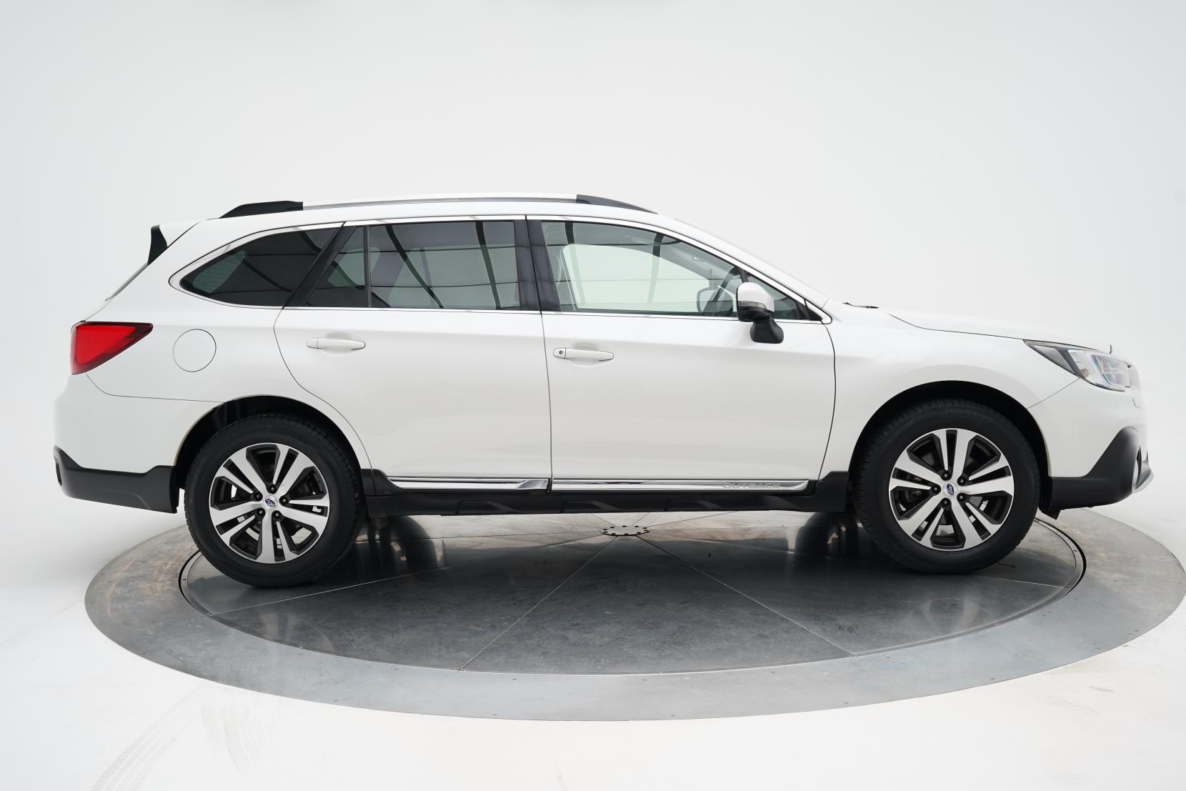 Subaru Outback 2.5 Limited Eyesight AWD