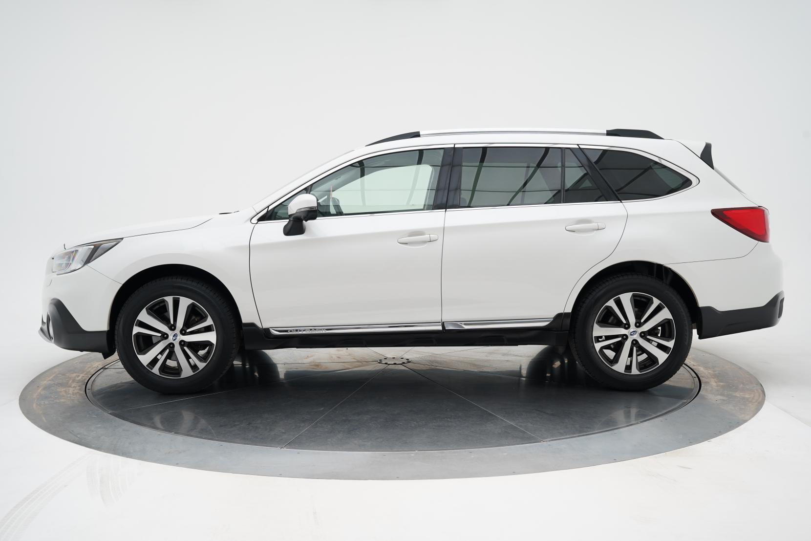 Subaru Outback 2.5 Limited Eyesight AWD