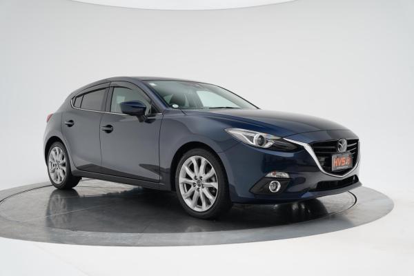Mazda Axela 2.0 SPORT 20S TOURING