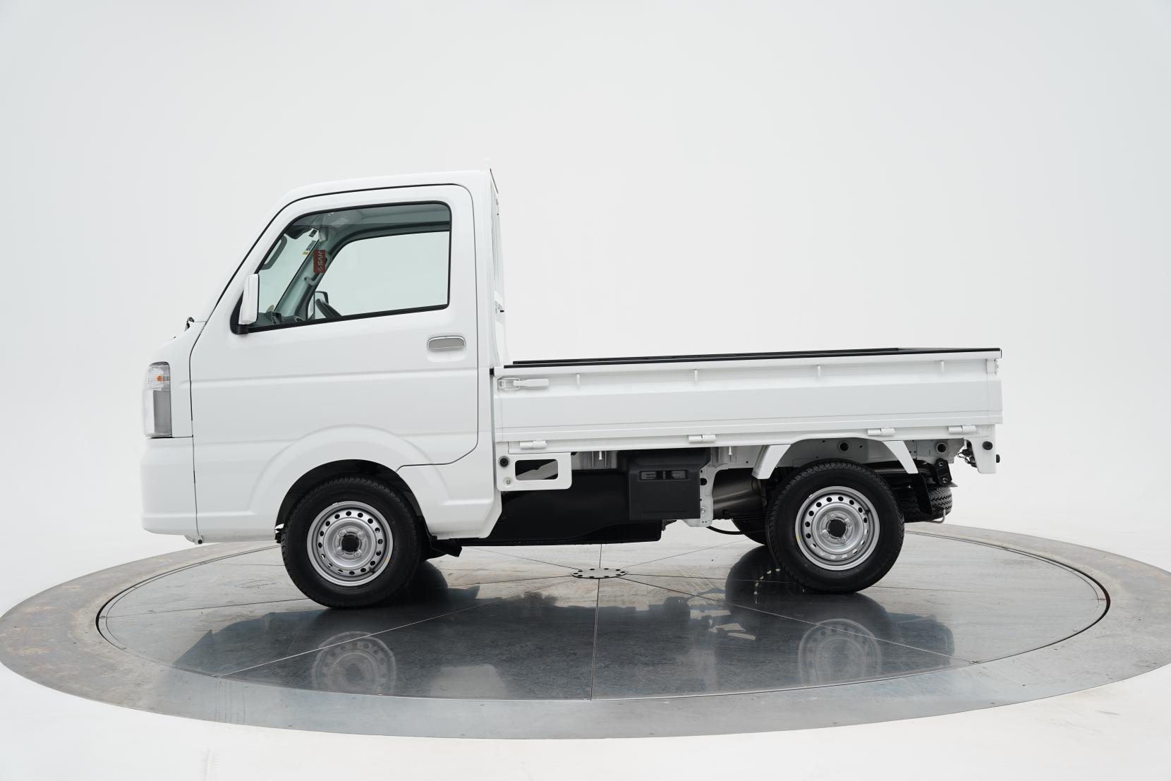 Suzuki CARRY 0.7 4WD Manual 660cc