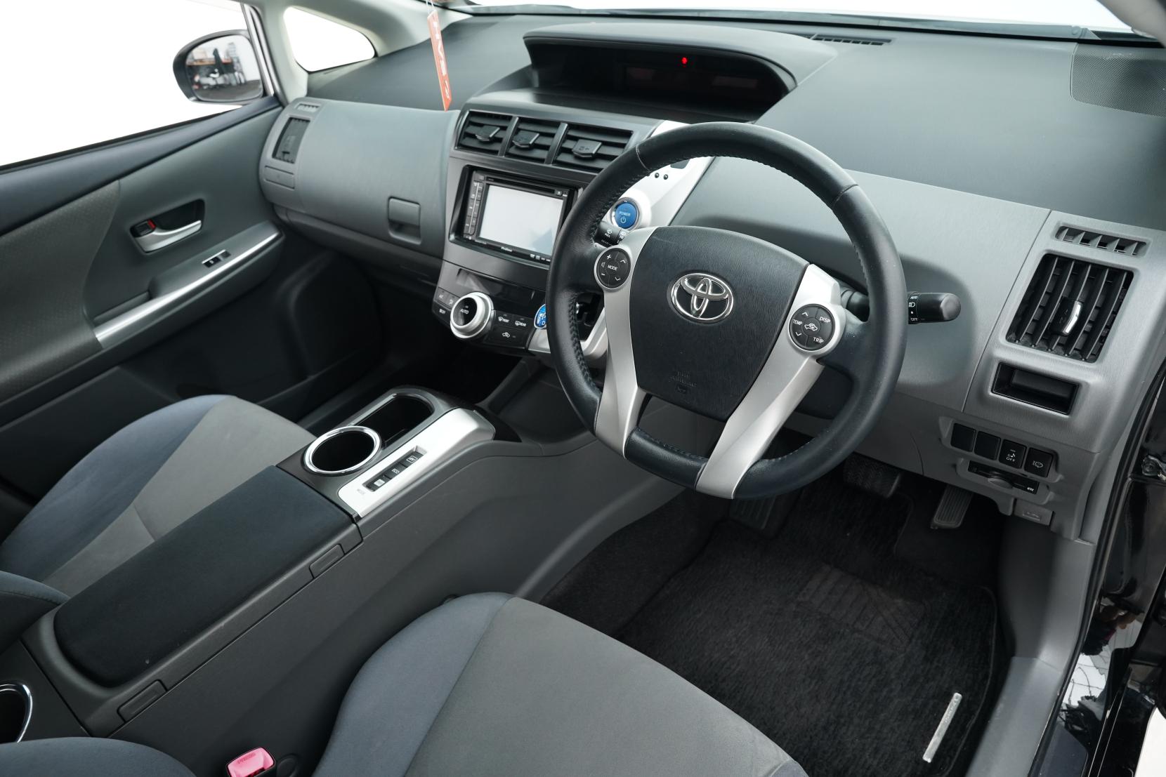 Toyota Prius 1.8 ALPHA S TOURING