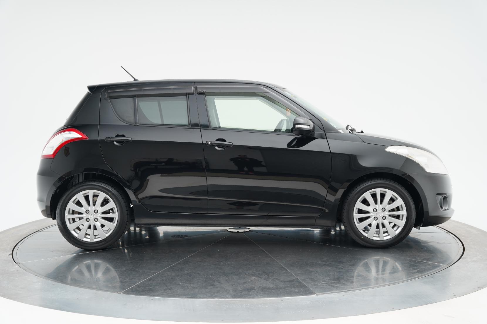 Suzuki Swift XS