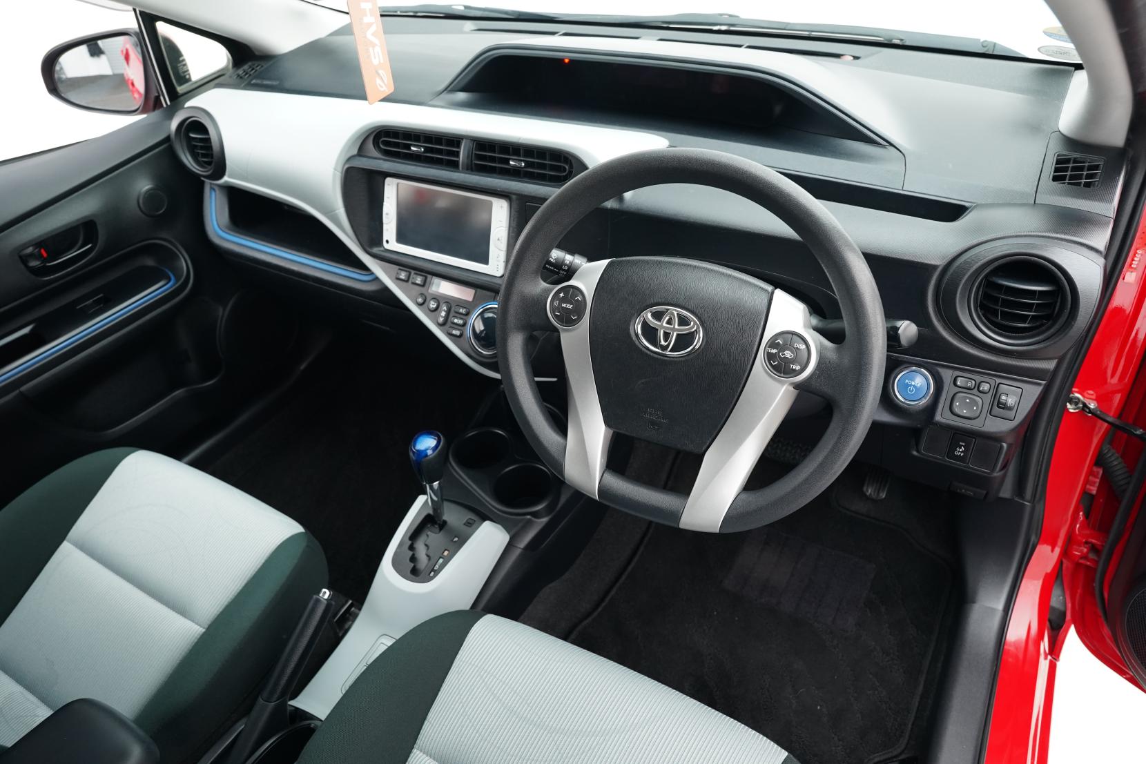 Toyota Aqua 1.5 S Push Start