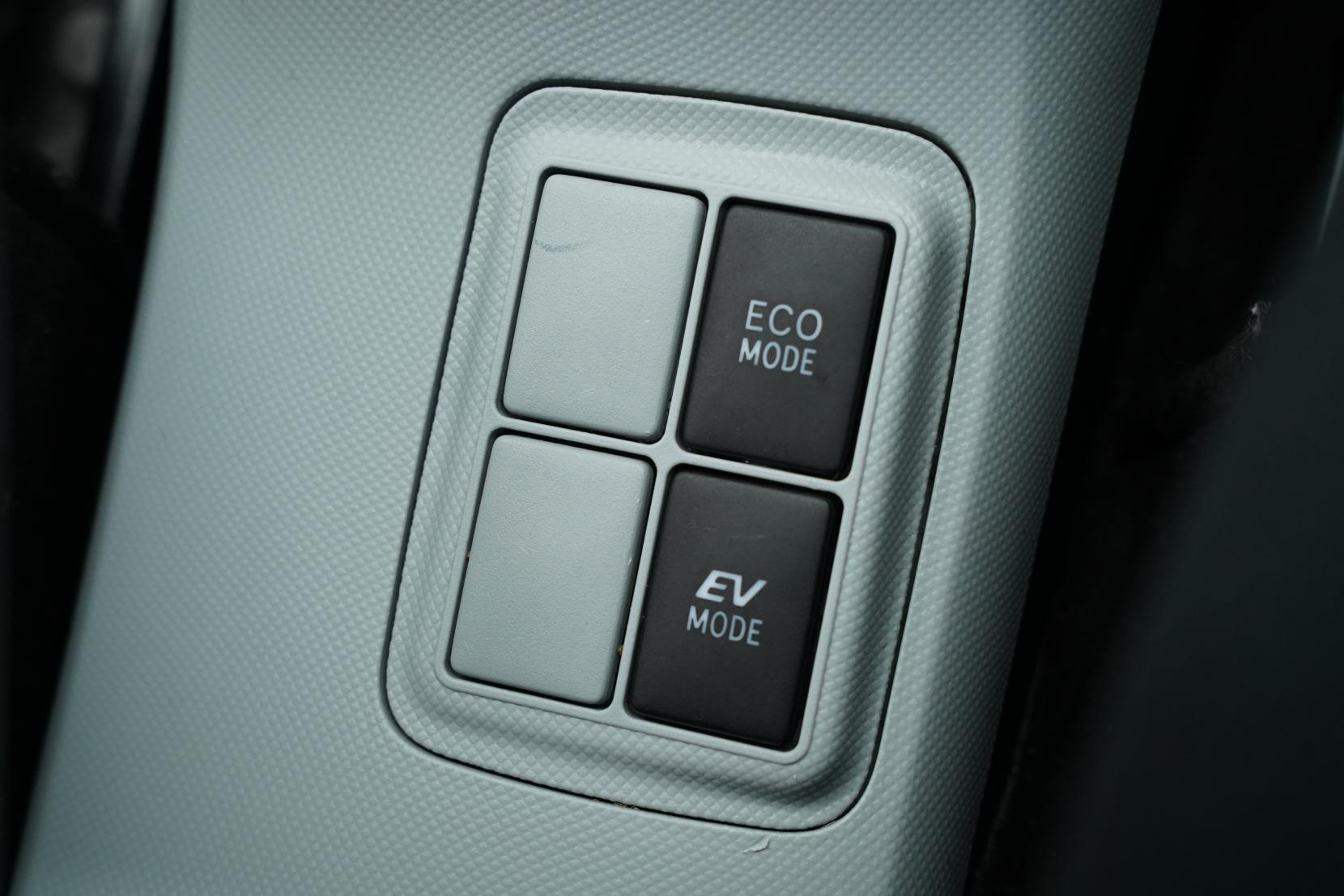 Toyota Aqua 1.5 S Push Start