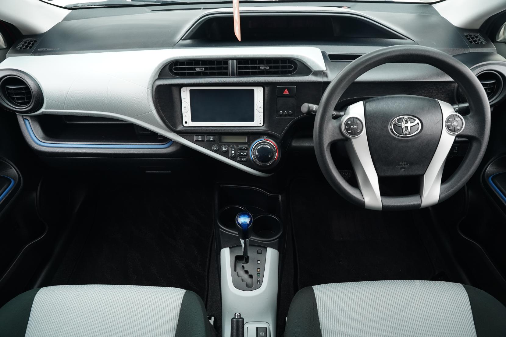Toyota Aqua 1.5 S Push Start