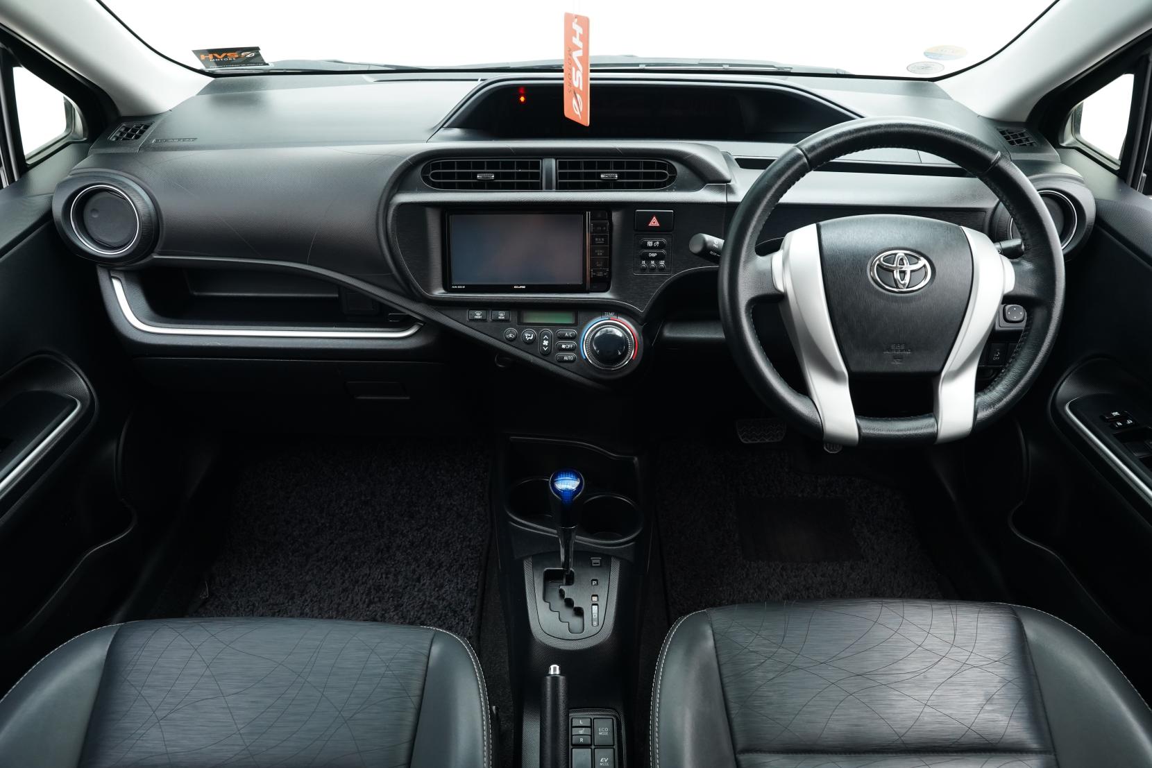 Toyota AQUA 1.5 G Leather