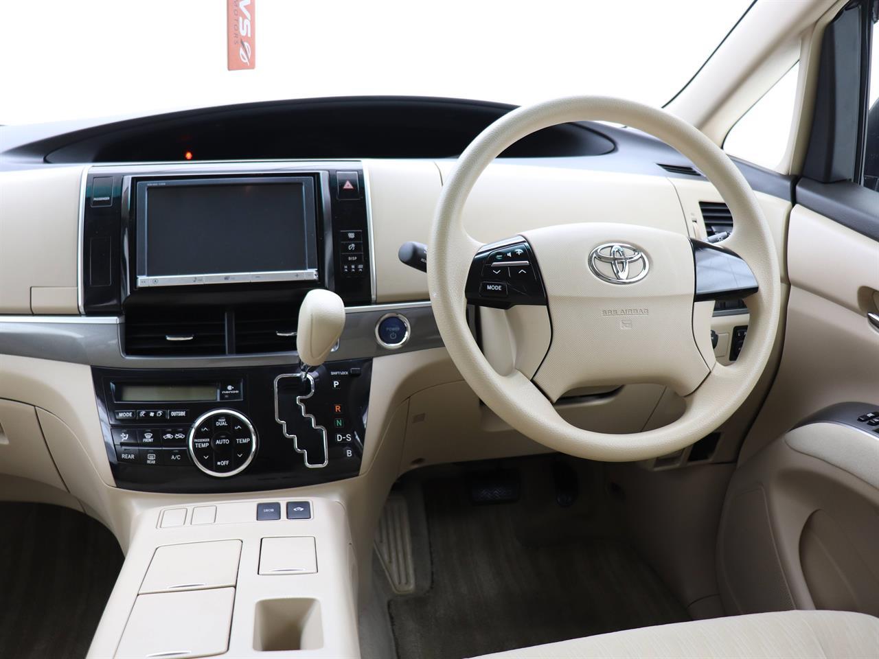 Toyota Estima Hybrid X 4WD 7 Seater