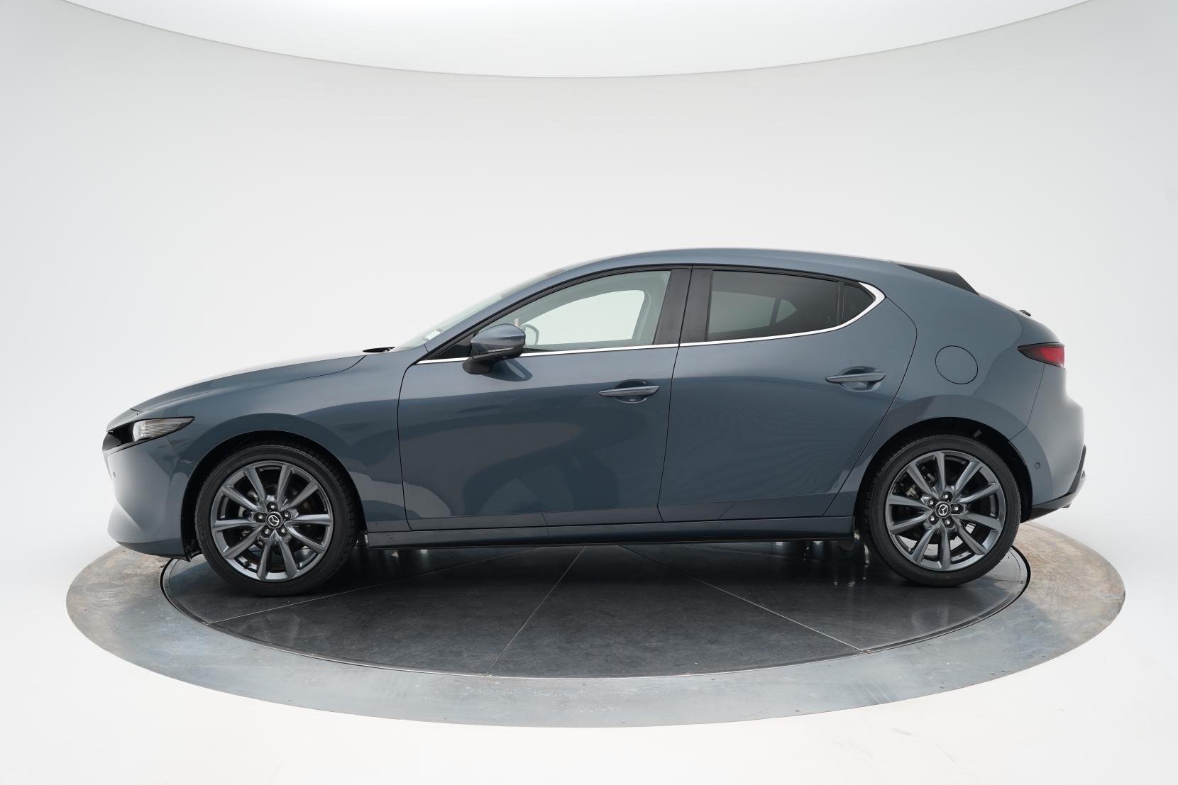 Mazda 3 2.0 Fastback 20S Touring Selection