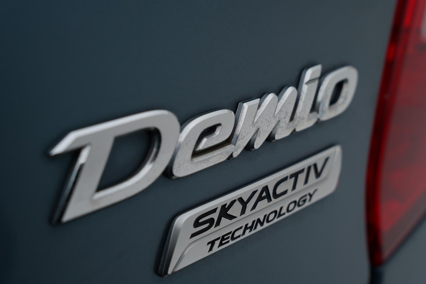 Mazda Demio 1.3 1.3L Skyactive