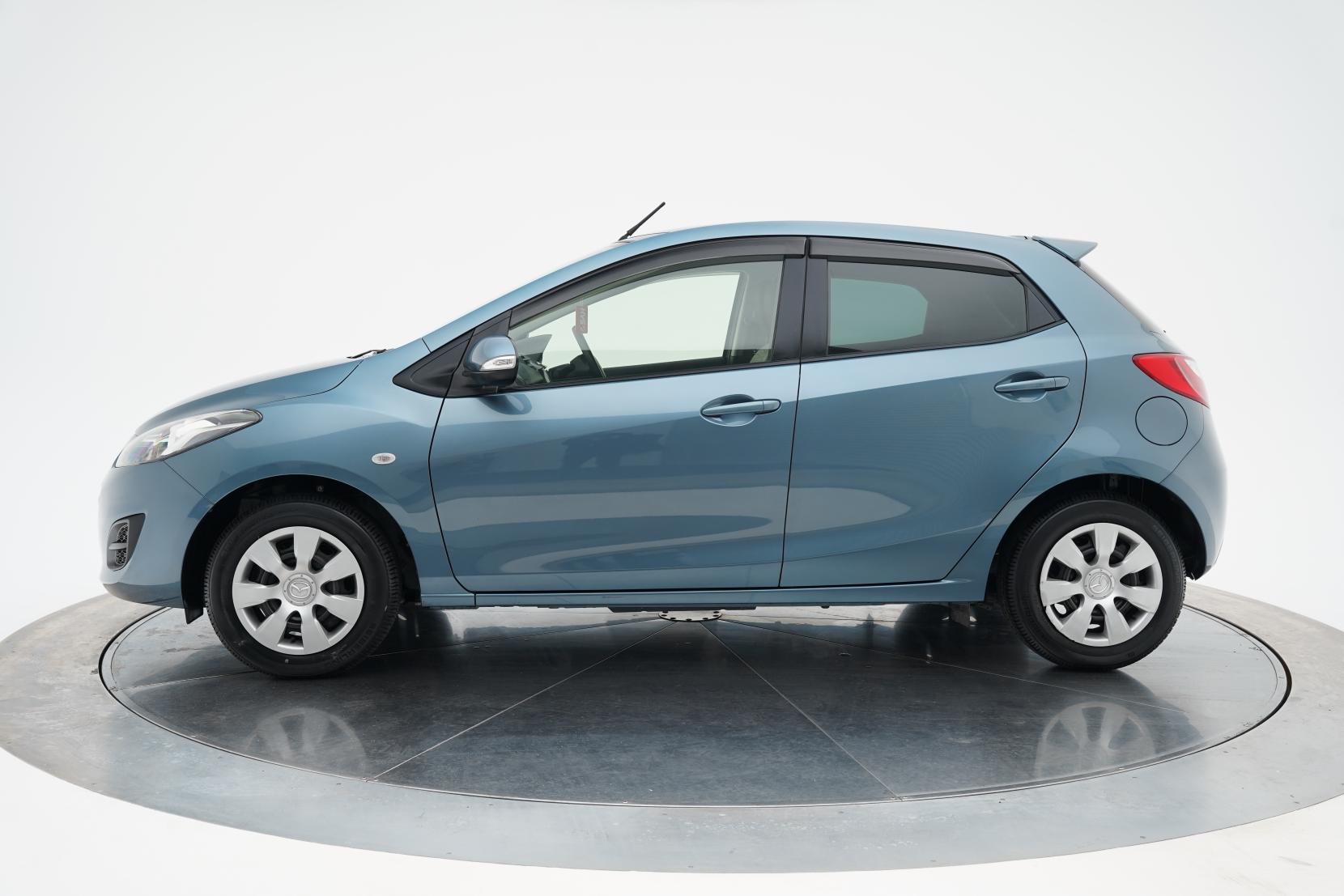 Mazda Demio 1.3 1.3L Skyactive