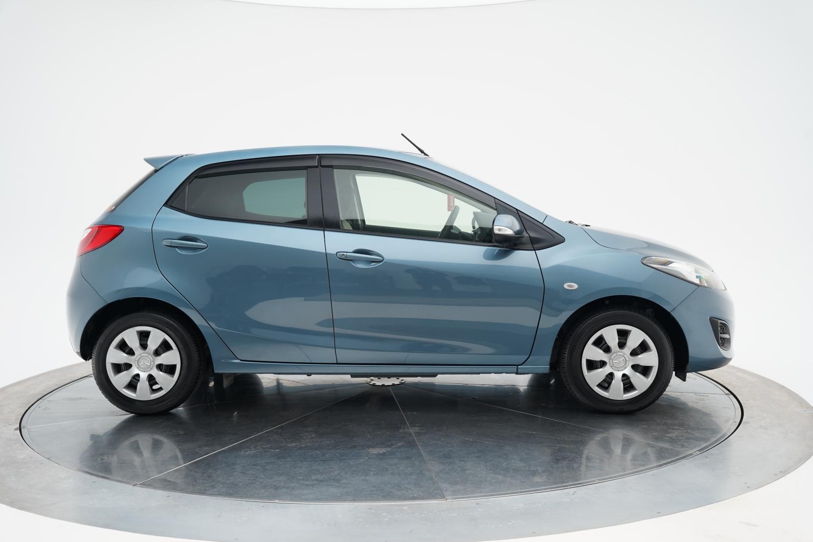 Mazda Demio 1.3 1.3L Skyactive