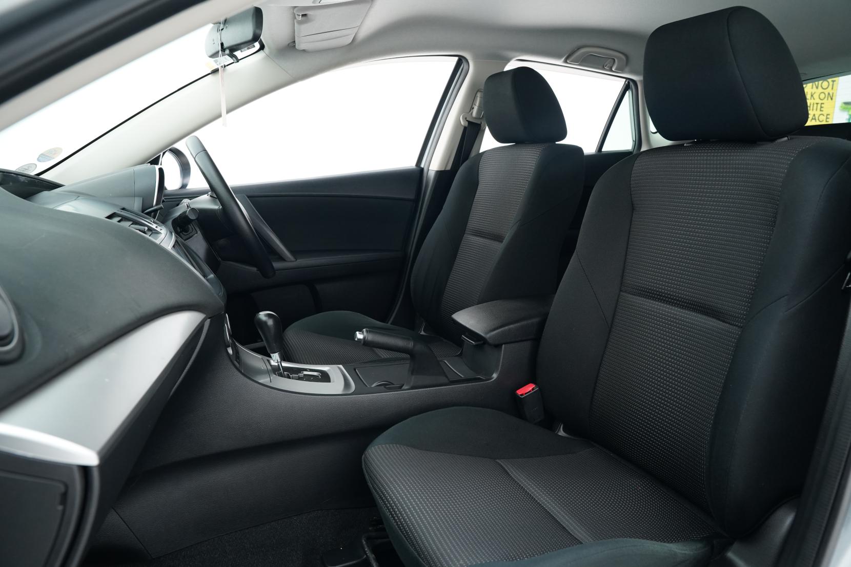 Mazda Axela 1.5 SPORT 15S