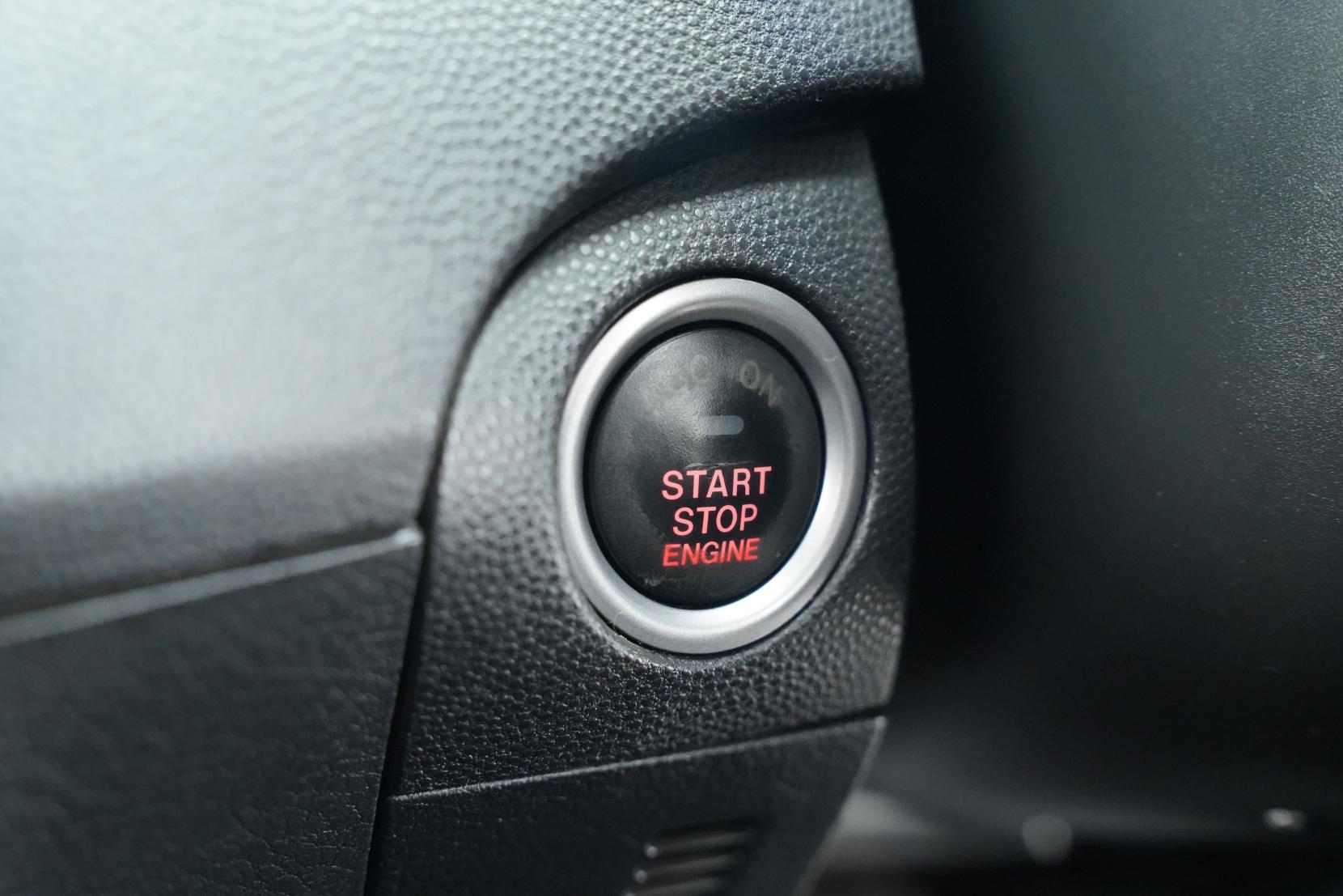 Mazda Axela 1.5 SPORT 15S