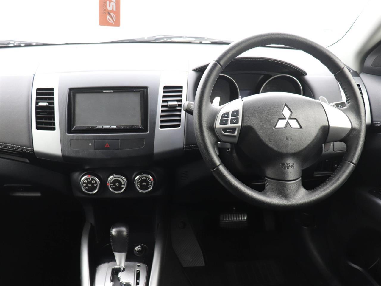 Mitsubishi Outlander 2.4 24G 4WD 7 Seater