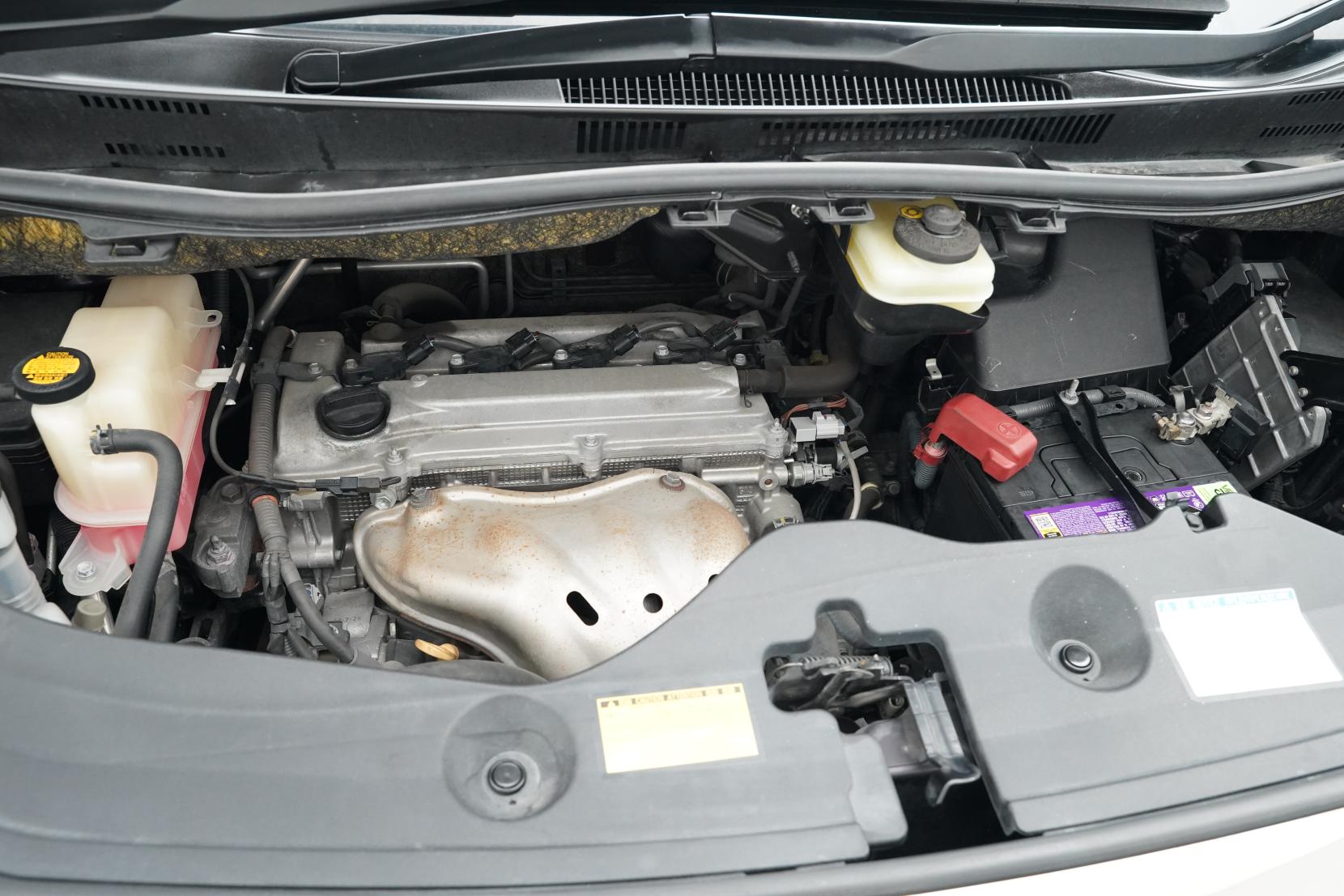 Toyota Alphard 2.4Z 8ST