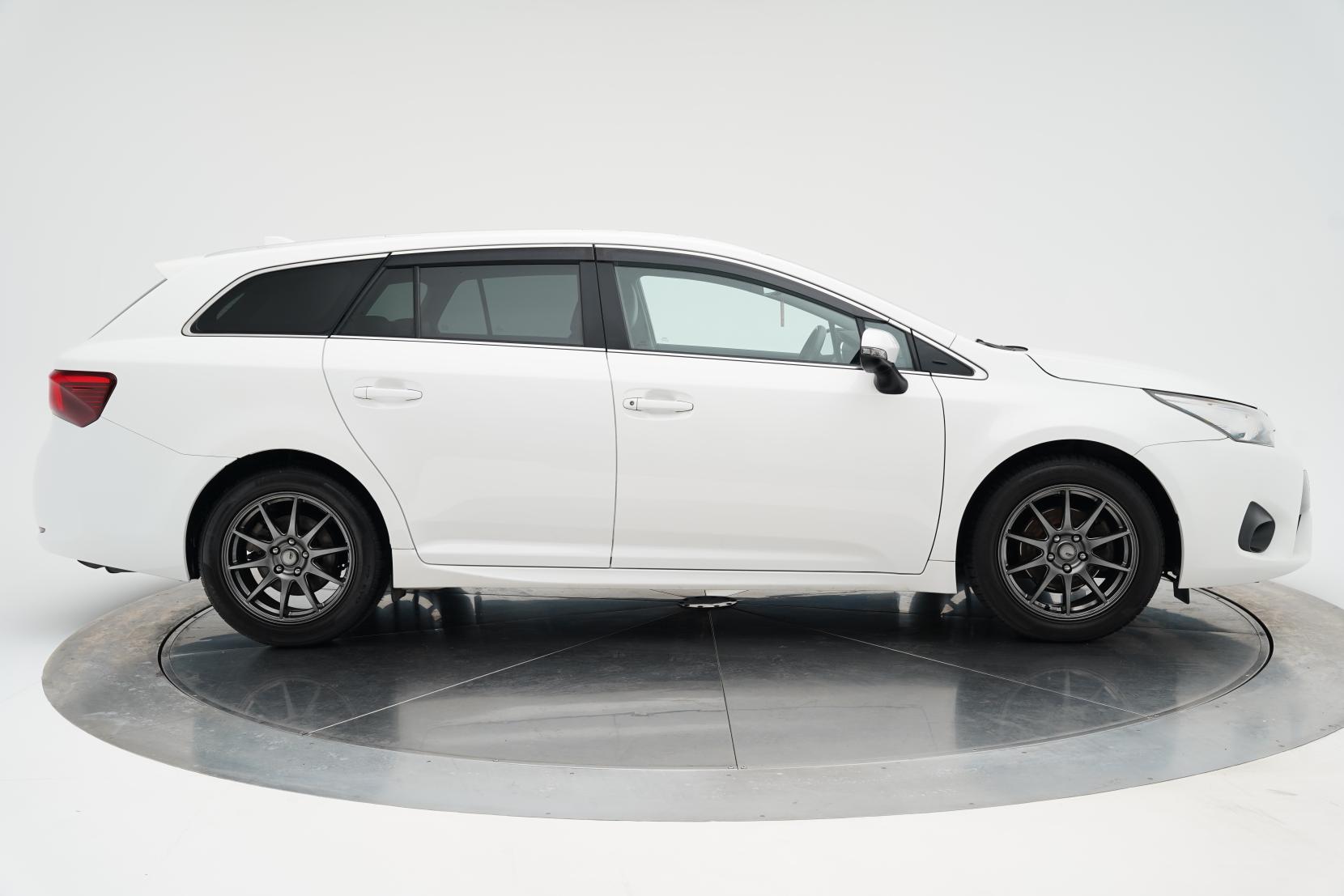 Toyota Avensis 2.0 WAGON WAGON LI
