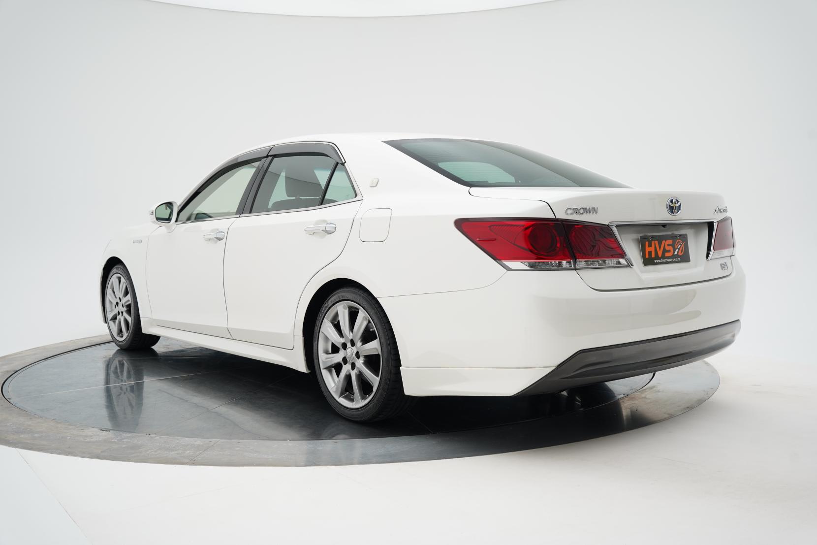 Toyota Crown HYBRID ATHLETE S