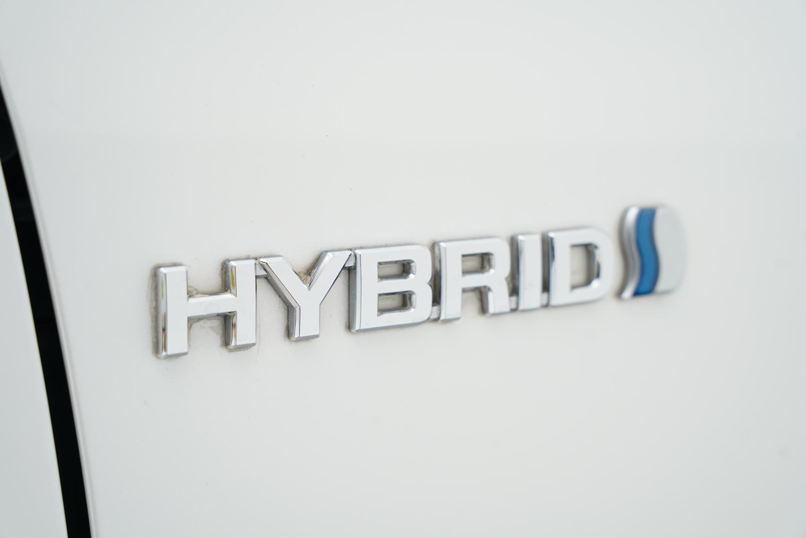 Toyota Estima 2.4 HYBRID AERAS 4WD