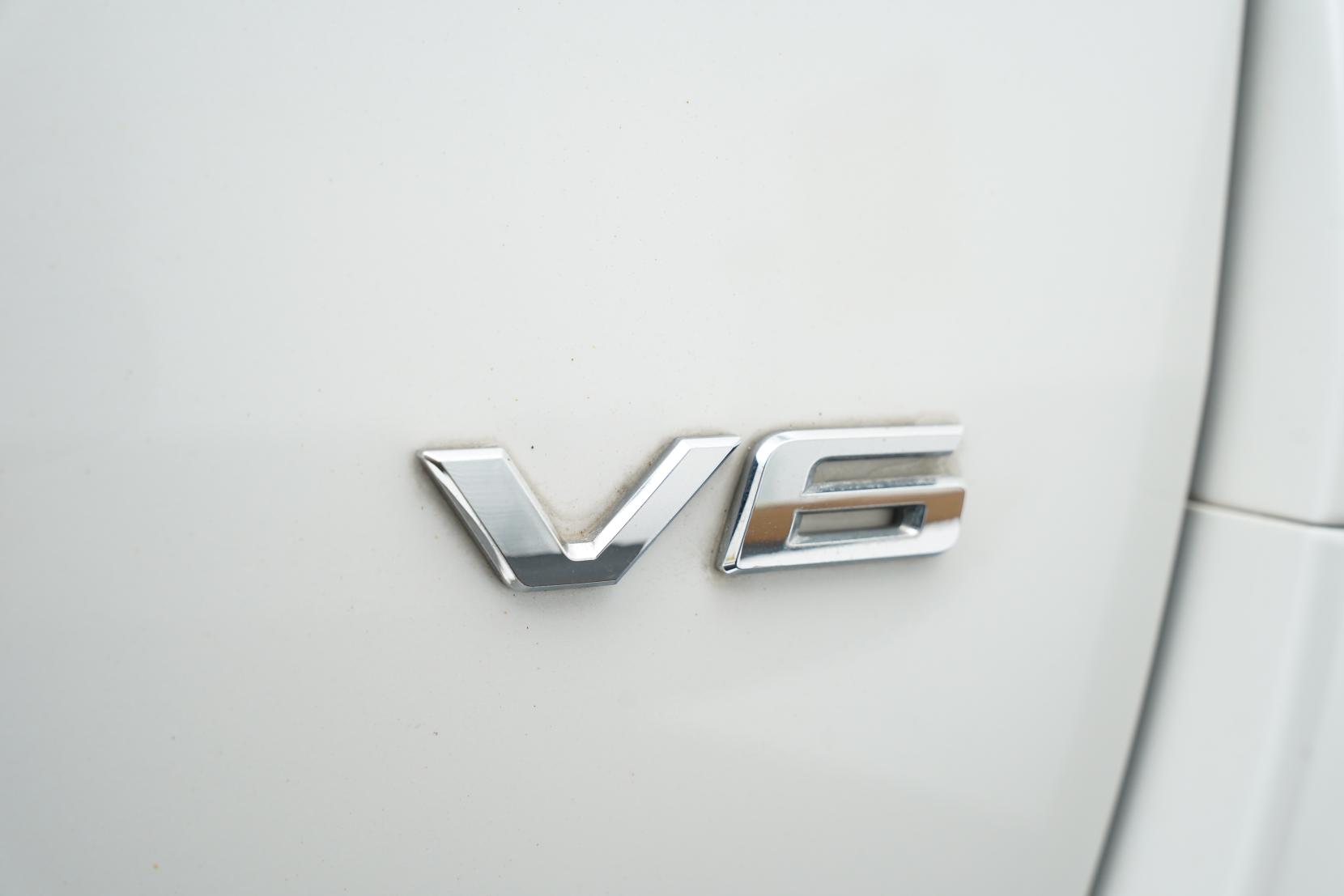 Toyota Alphard 3.5 3.5Z 8 Seater