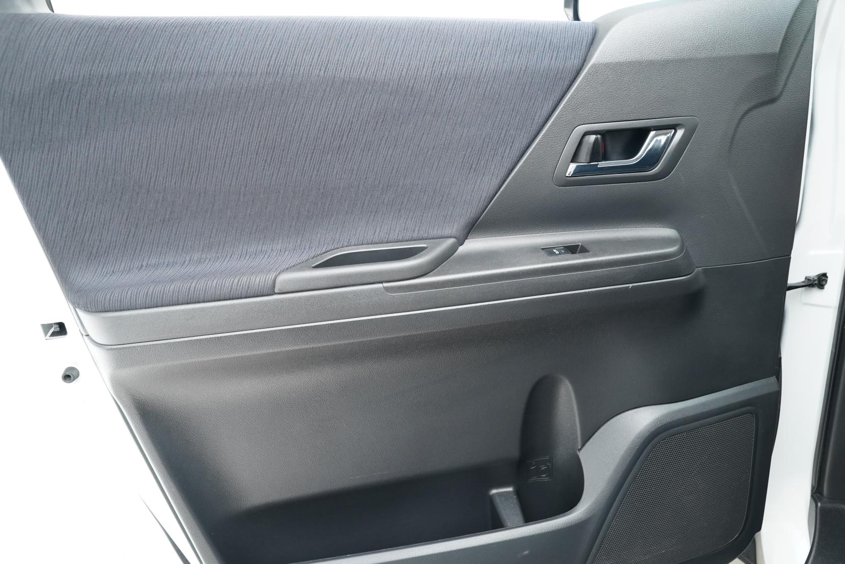 Toyota Alphard 3.5 3.5Z 8 Seater