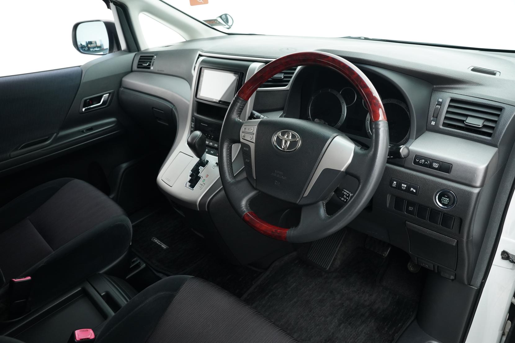 Toyota Alphard 3.5 3.5Z 8 Seater
