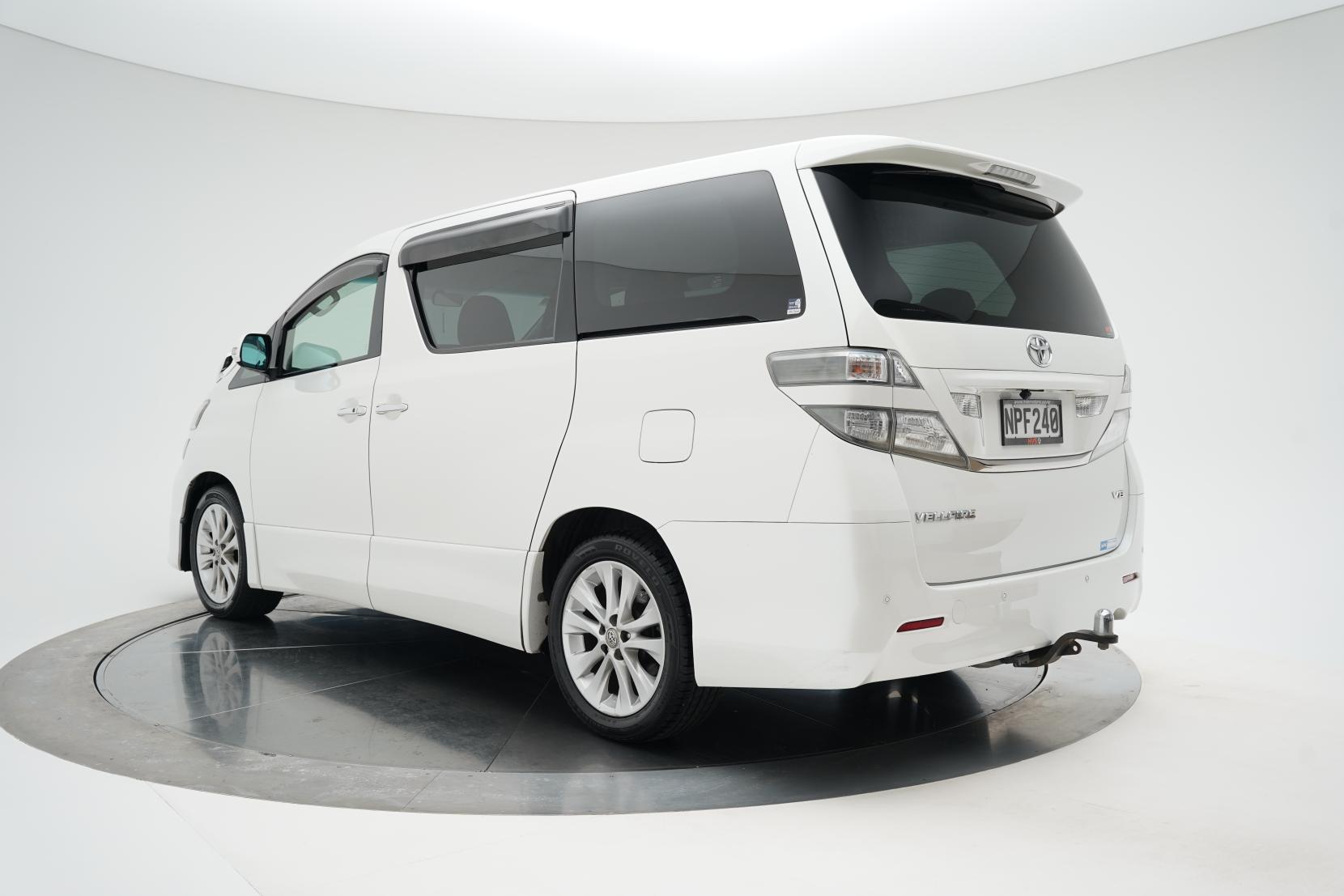 Toyota Alphard 3.5 3.5Z 8 Seater