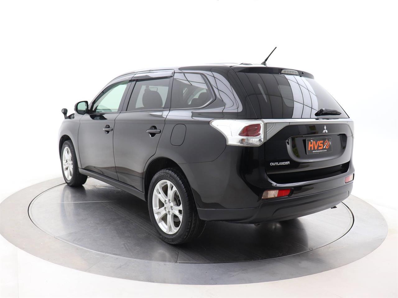 Mitsubishi Outlander 2.4 24G 4WD 7 Seater