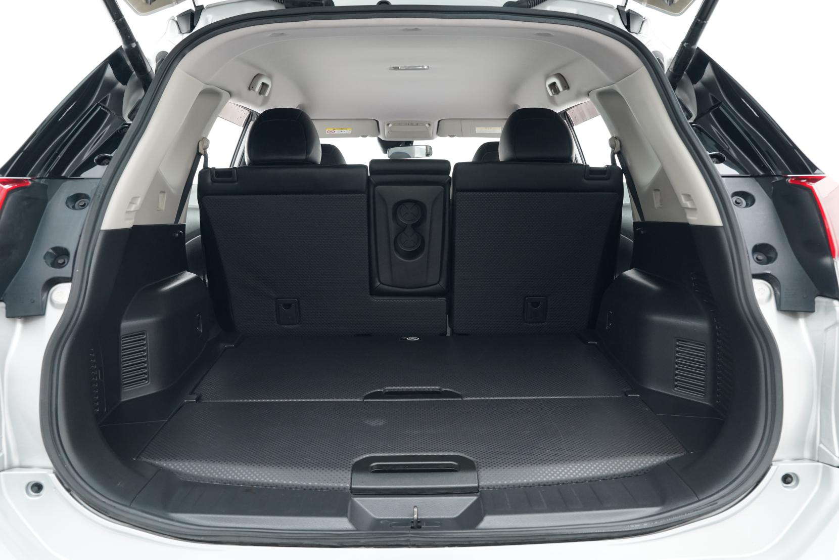 Nissan X-TRAIL 2.0 20X 4WD 5 Seater