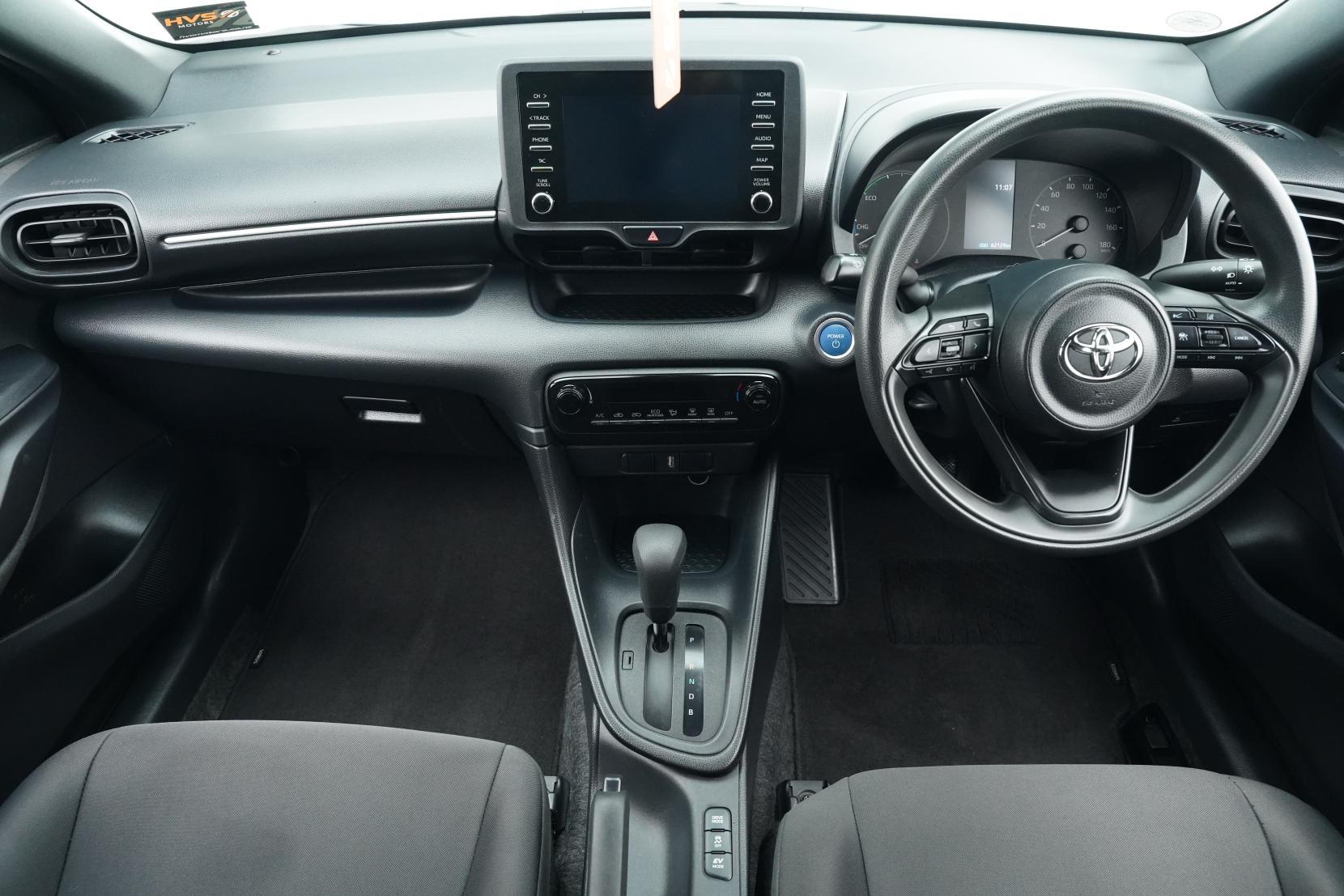 Toyota Yaris 1.5 Hybrid X