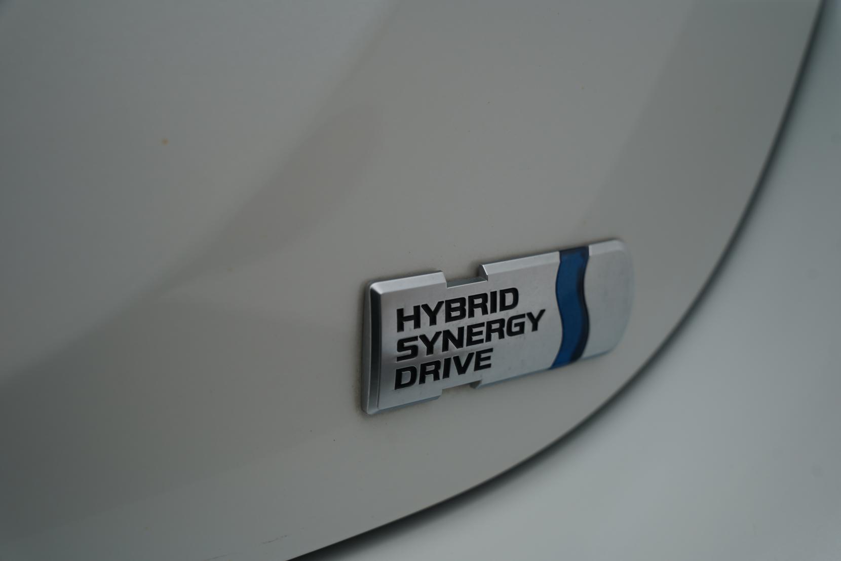 Toyota Yaris 1.5 Hybrid X