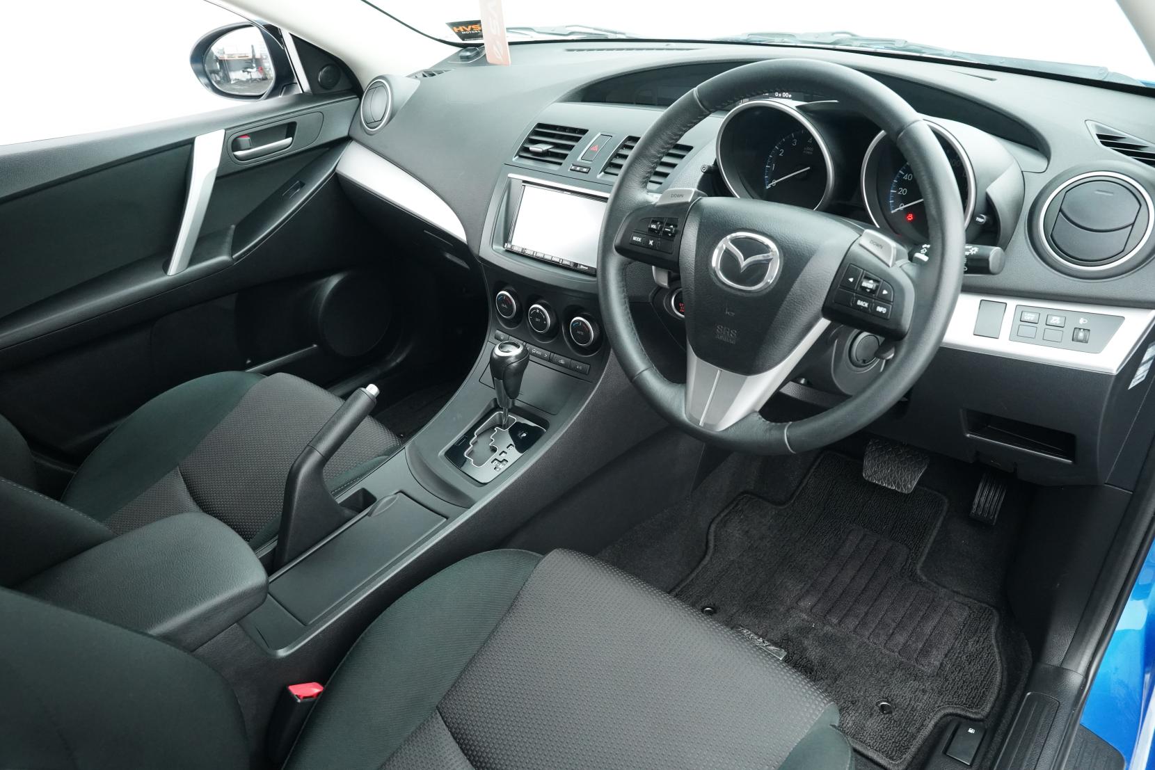 Mazda Axela Sport 20S Skyactiv