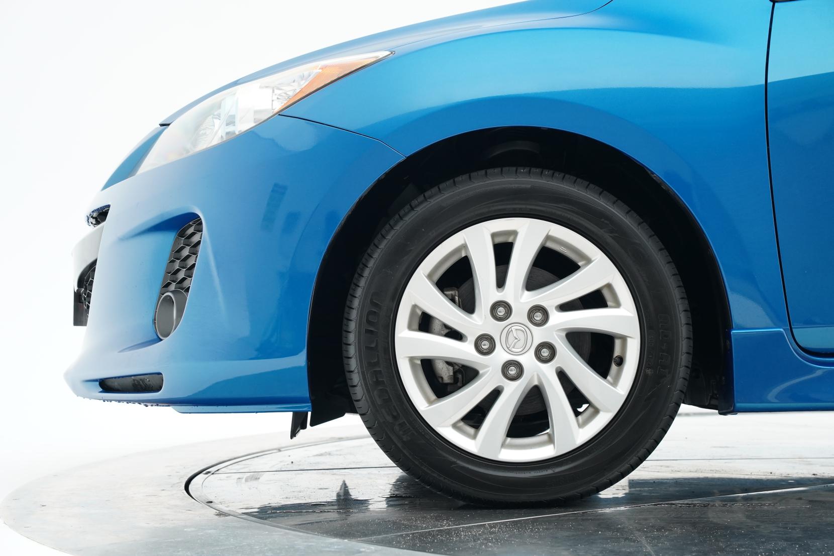 Mazda Axela Sport 20S Skyactiv