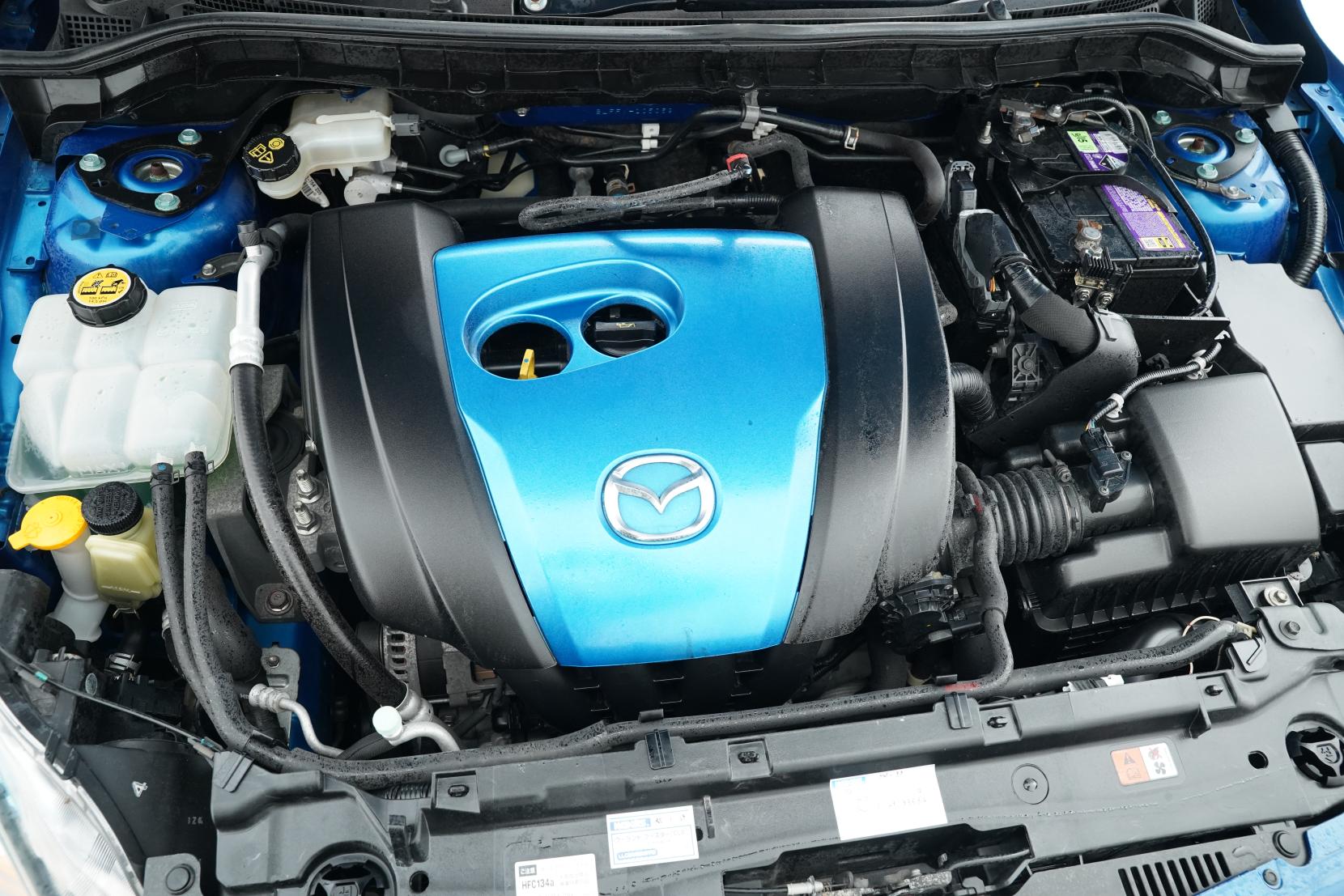 Mazda Axela Sport 20S Skyactiv