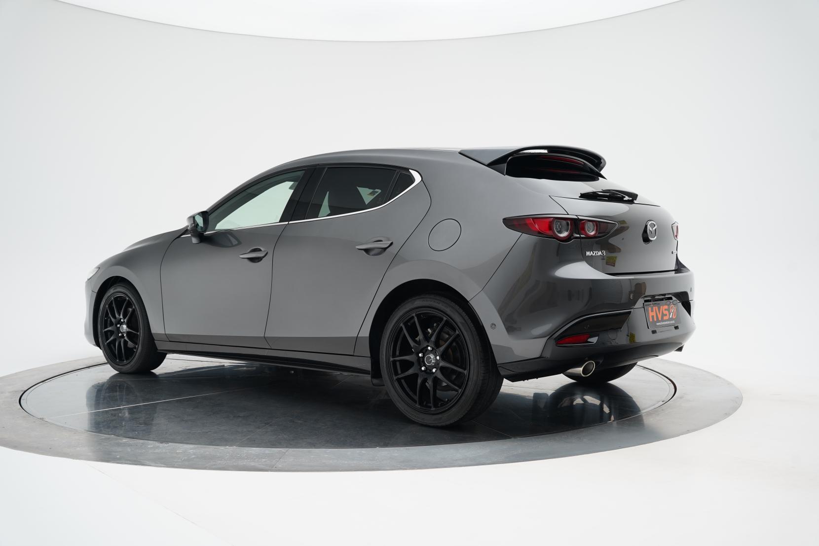Mazda 3 2.0 Fastback 20S L