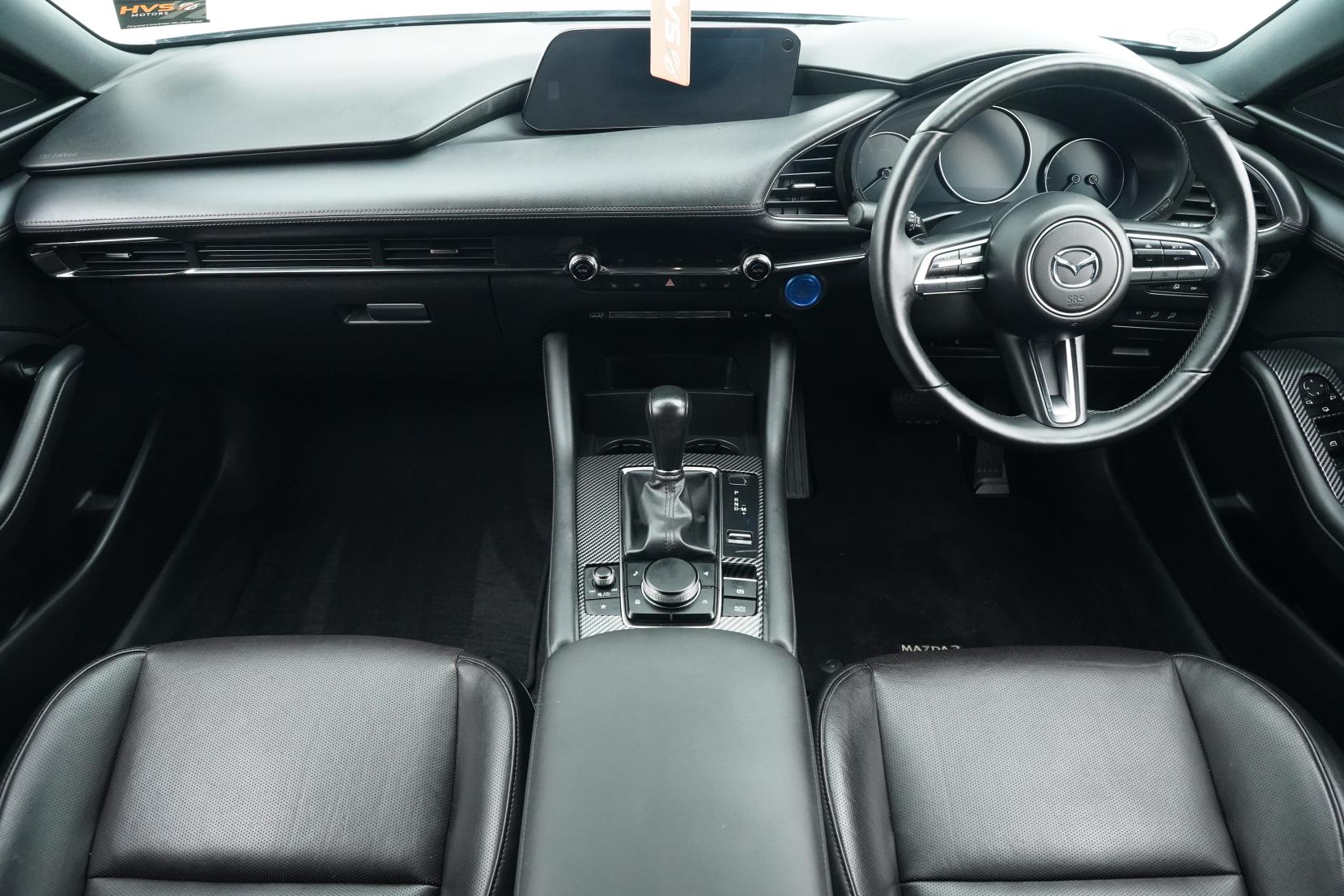 Mazda 3 2.0 Fastback 20S L