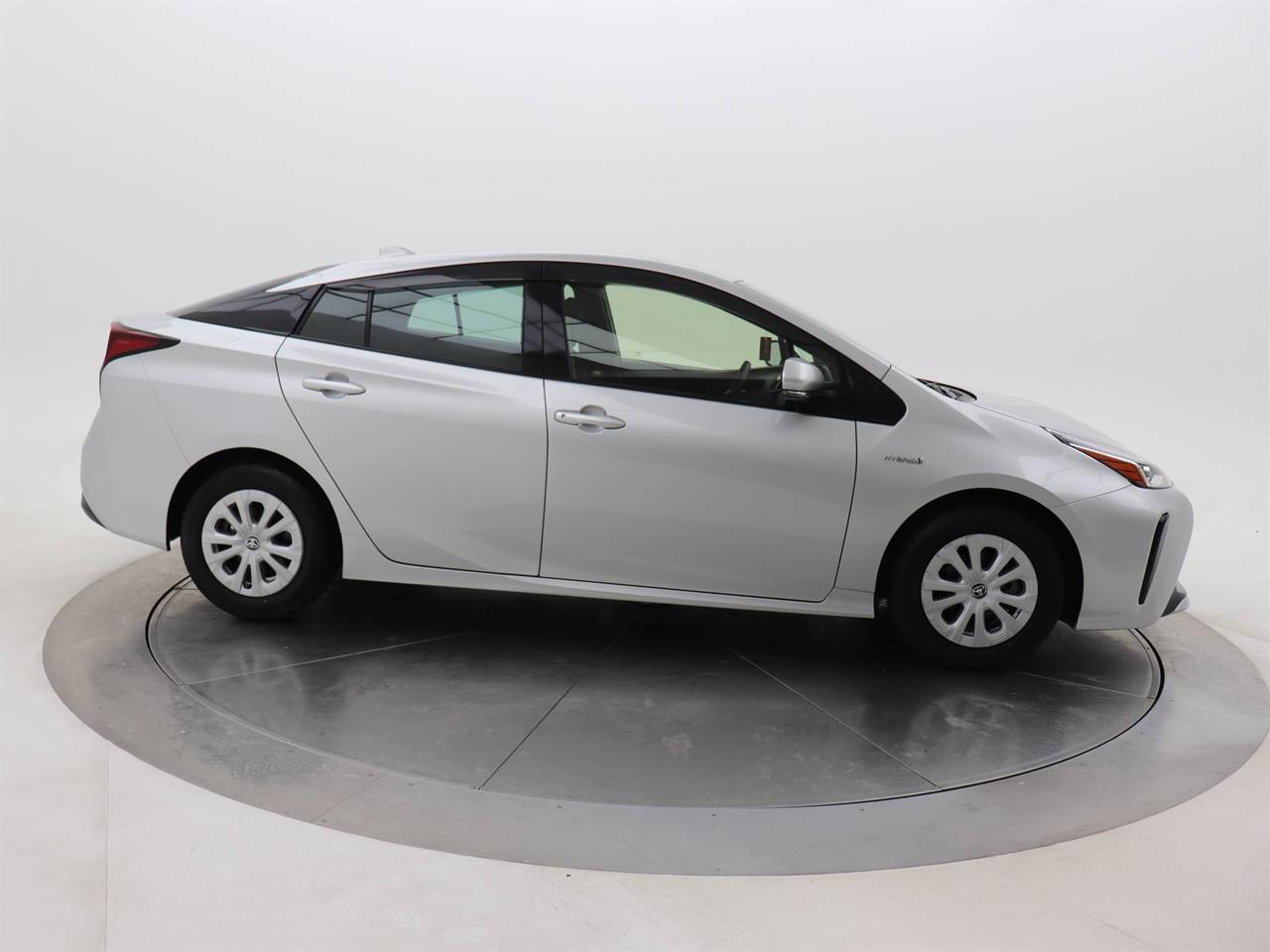 Toyota Prius 1.8 S