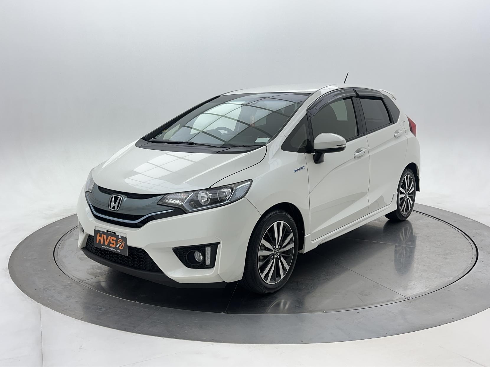 Honda Fit HYBRID S PACKAGE