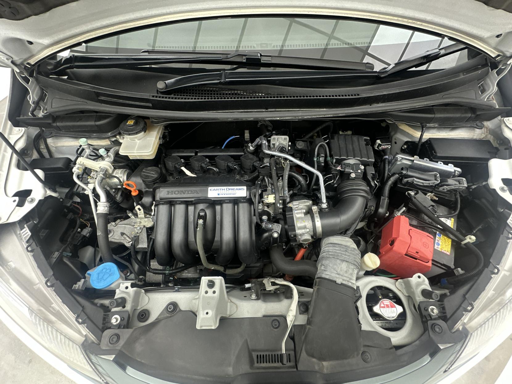 Honda Fit HYBRID S PACKAGE