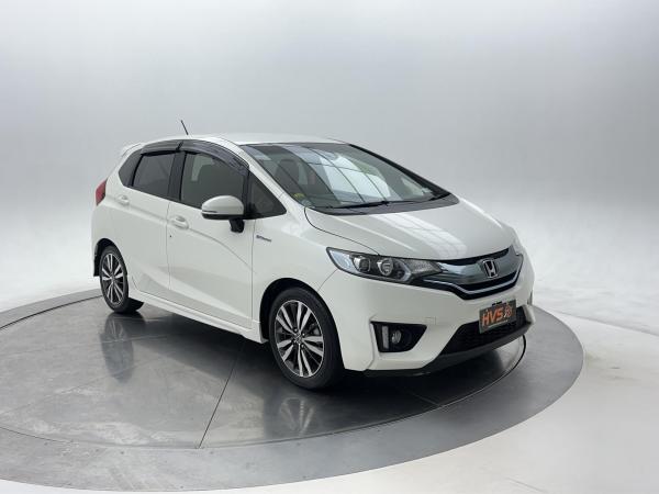 Honda Fit HYBRID S PACKAGE