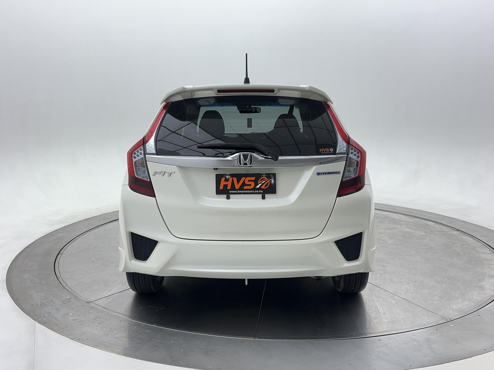 Honda Fit HYBRID S PACKAGE