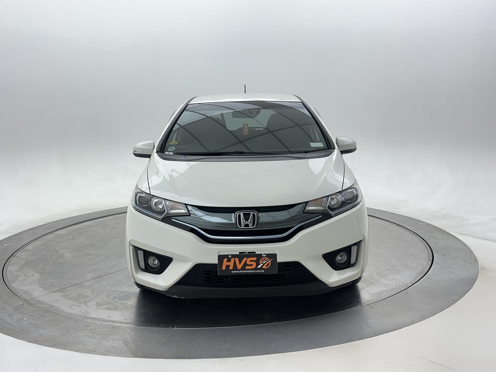 Honda Fit HYBRID S PACKAGE