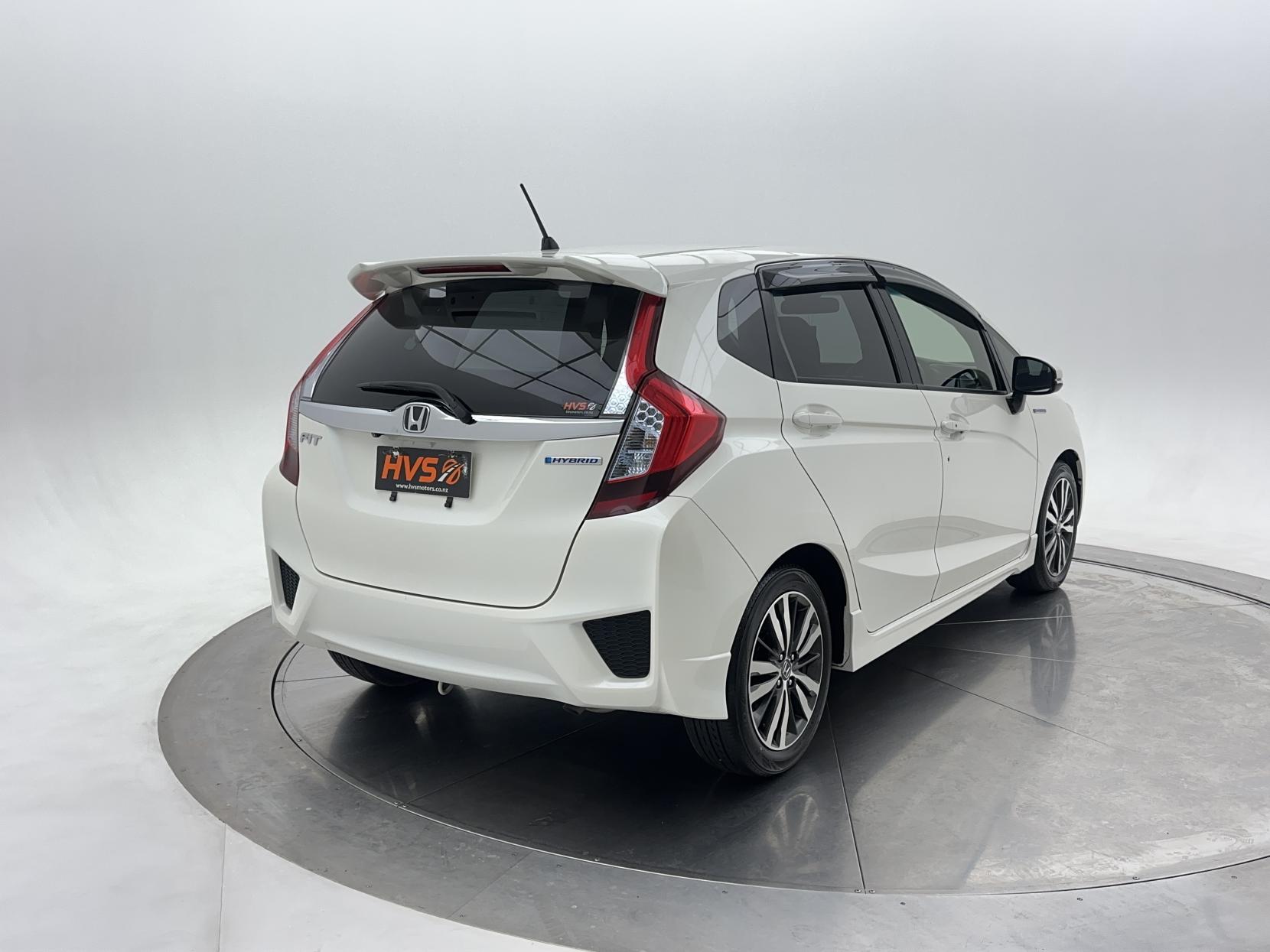 Honda Fit HYBRID S PACKAGE